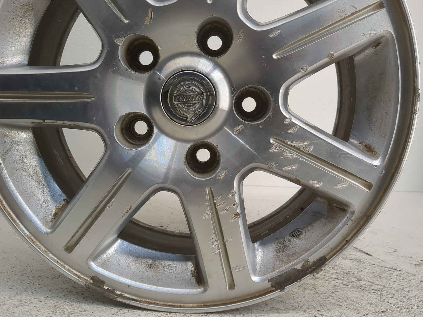 2008-2013 Chrysler Town & Country Oem Wheel Rim - Oemusedautoparts1.com