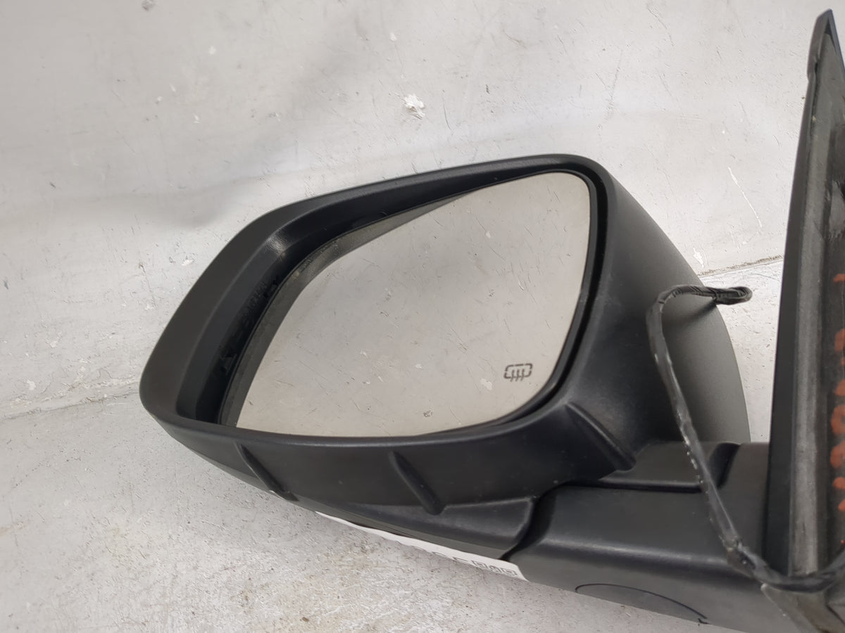 2013 Chrysler Town & Country Driver Side View Mirror - Left Door Mirror OEM Used - Oemusedautoparts1.com