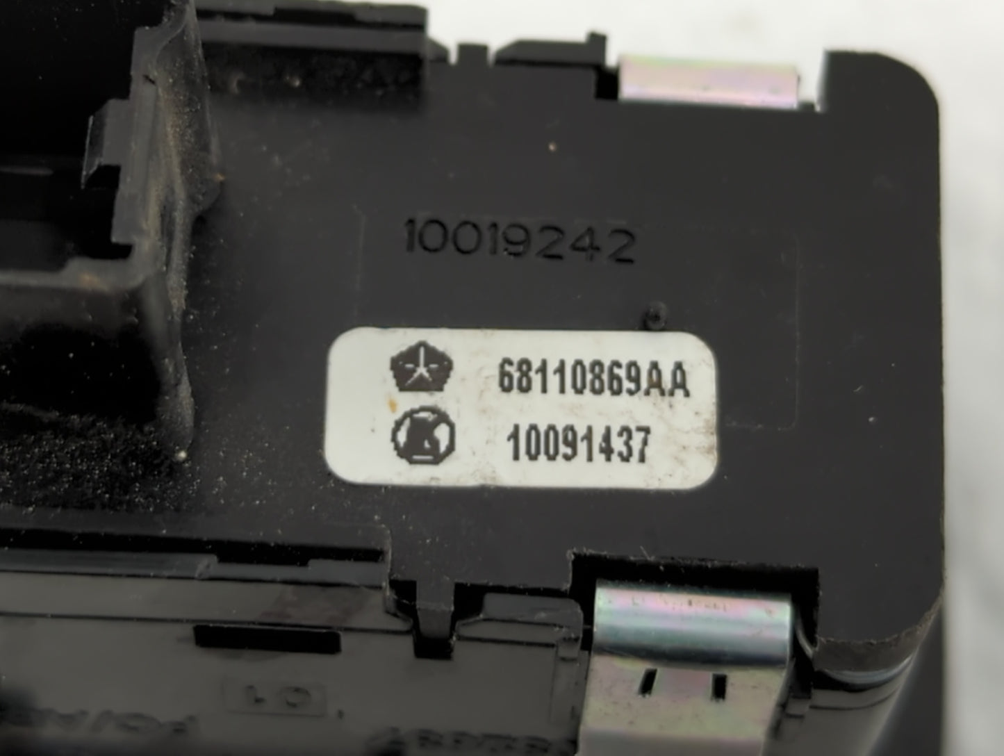 2012-2016 Chrysler Town & Country Master Power Window Switch Replacement Driver Side Left P/N:68110869AA 68110871AA Fits OEM