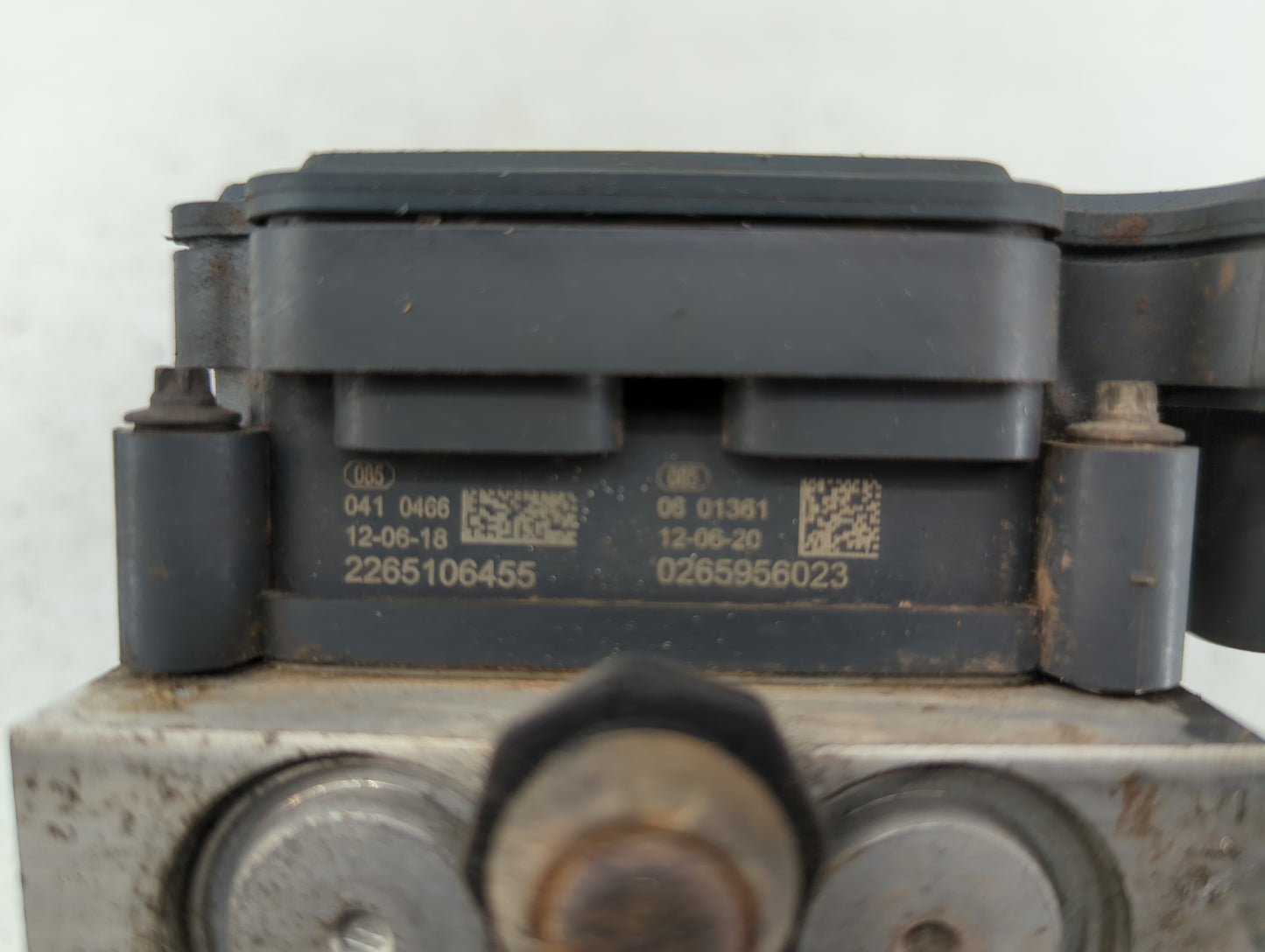 2013 Chrysler Town & Country ABS Pump Control Module Replacement P/N:68183803AB P68183803AA, P68183803AC, 2265106455 Fits OE