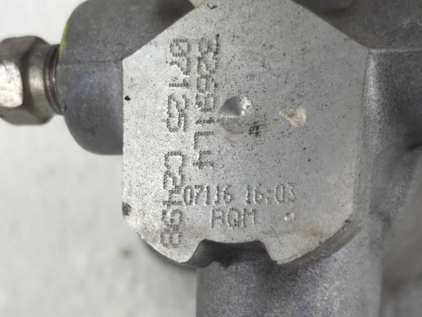 2008-2014 Dodge Avenger Brake Master Cylinder - Oemusedautoparts1.com