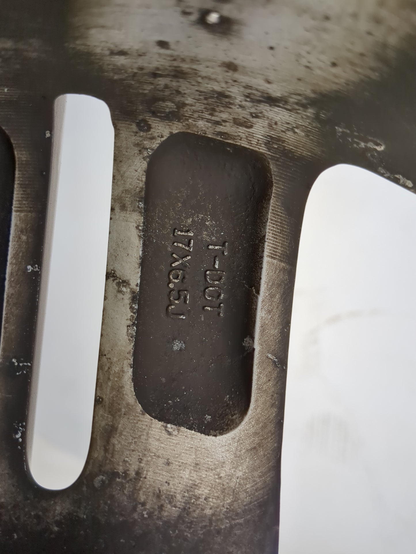 2011-2014 Dodge Avenger Oem Wheel Rim 1312982 - Oemusedautoparts1.com