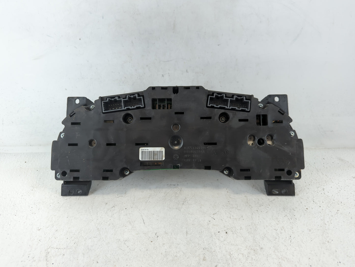 2011-2014 Dodge Avenger Instrument Cluster Speedometer Gauges P/N:P56046511AH Fits Fits 2011 2012 2013 2014 OEM Used Auto Pa