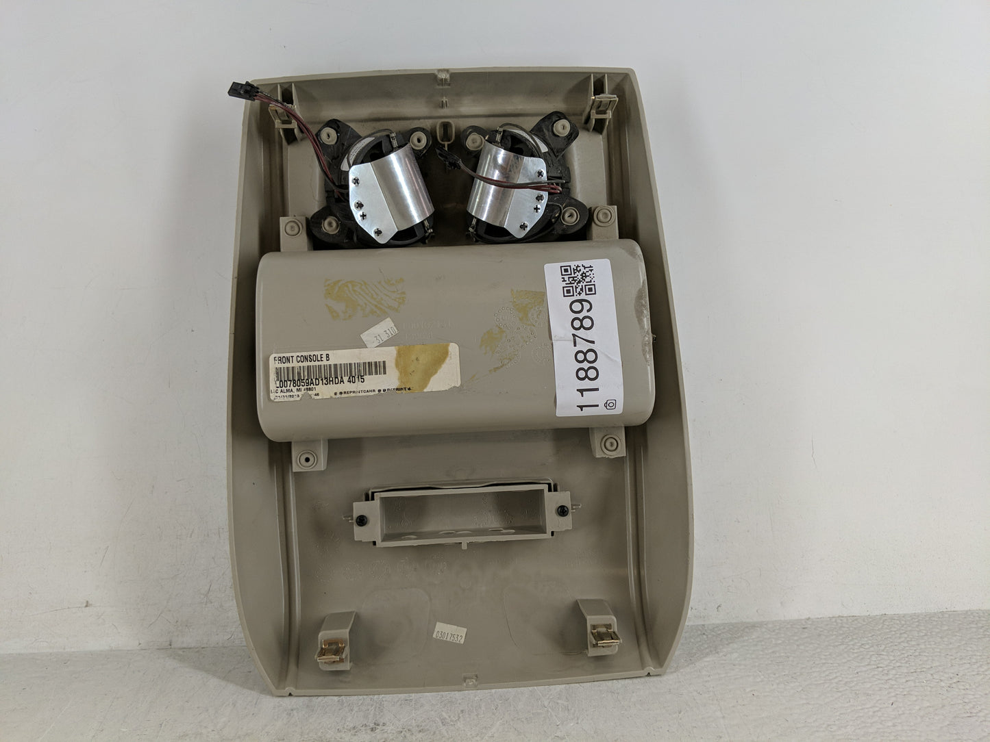 2013 Dodge Caravan Overhead Roof Console - Oemusedautoparts1.com