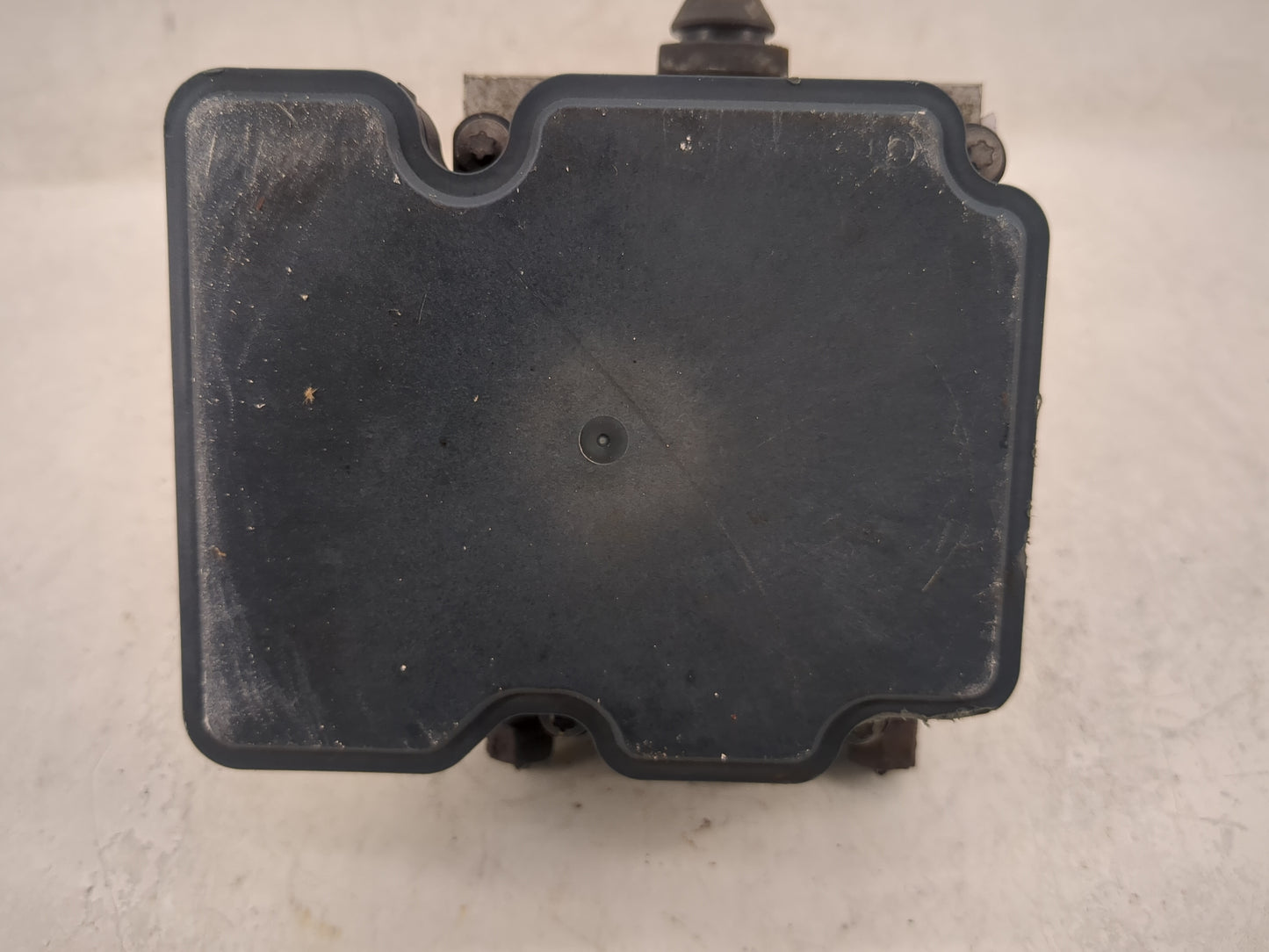 2013 Dodge Caravan ABS Pump Control Module Replacement P/N:P68183803AA Fits OEM Used Auto Parts - Oemusedautoparts1.com