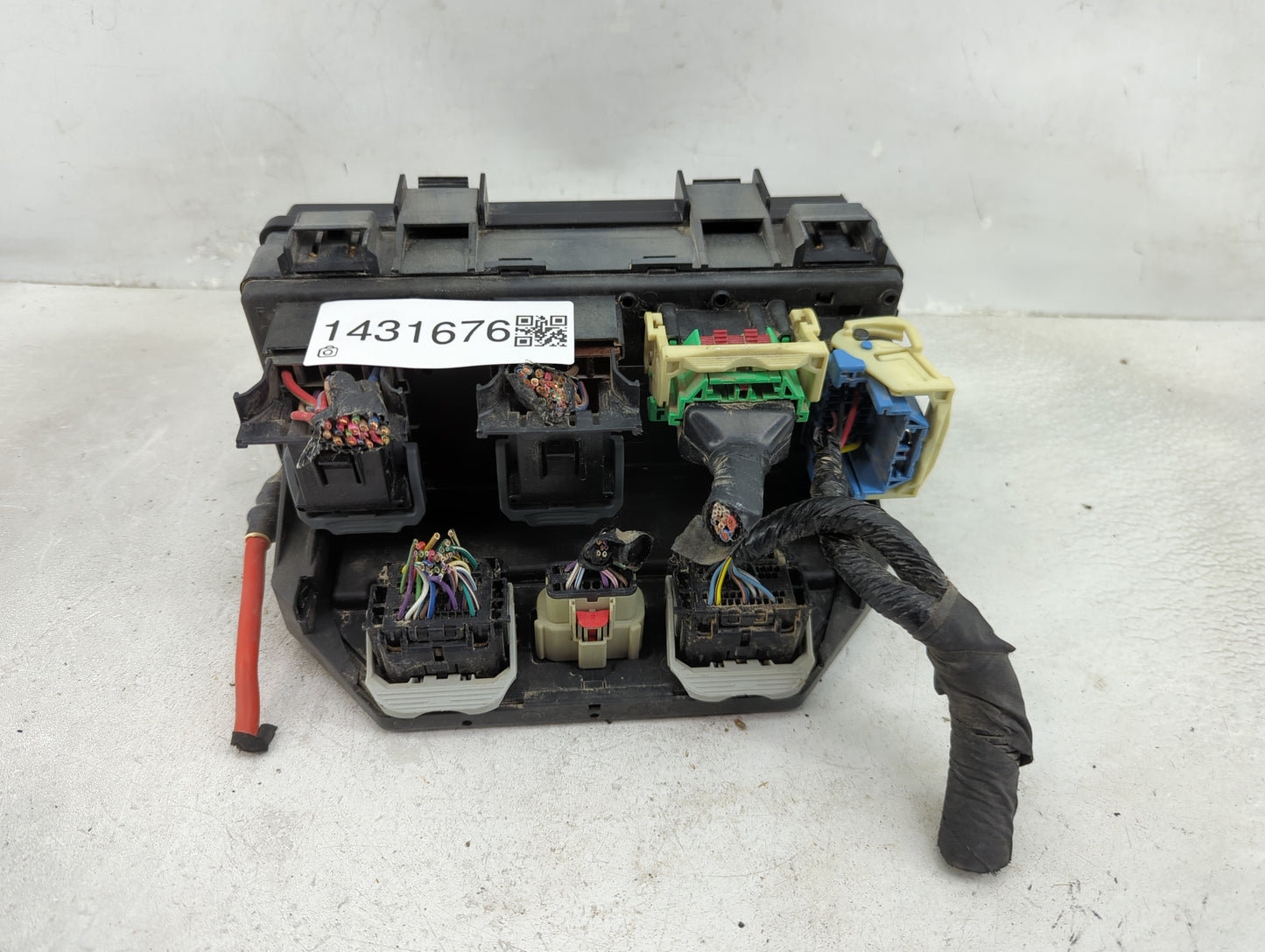 Dodge Caravan Fusebox Fuse Box Relay Module Tipm R62337-001 - Oemusedautoparts1.com
