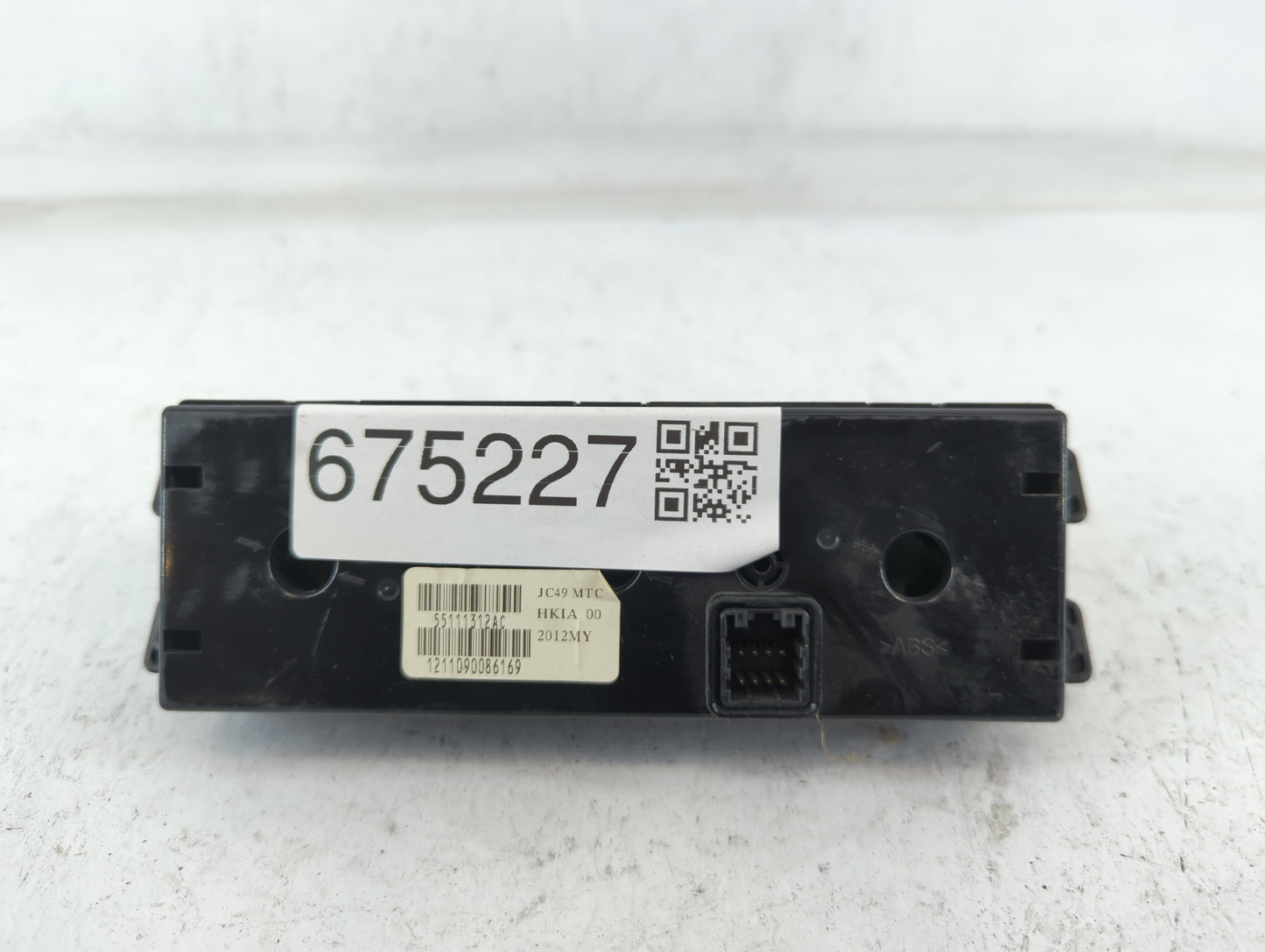 2013 Dodge Caravan Climate Control Module Temperature AC/Heater Replacement P/N:55111312AC Fits OEM Used Auto Parts - Oemuse