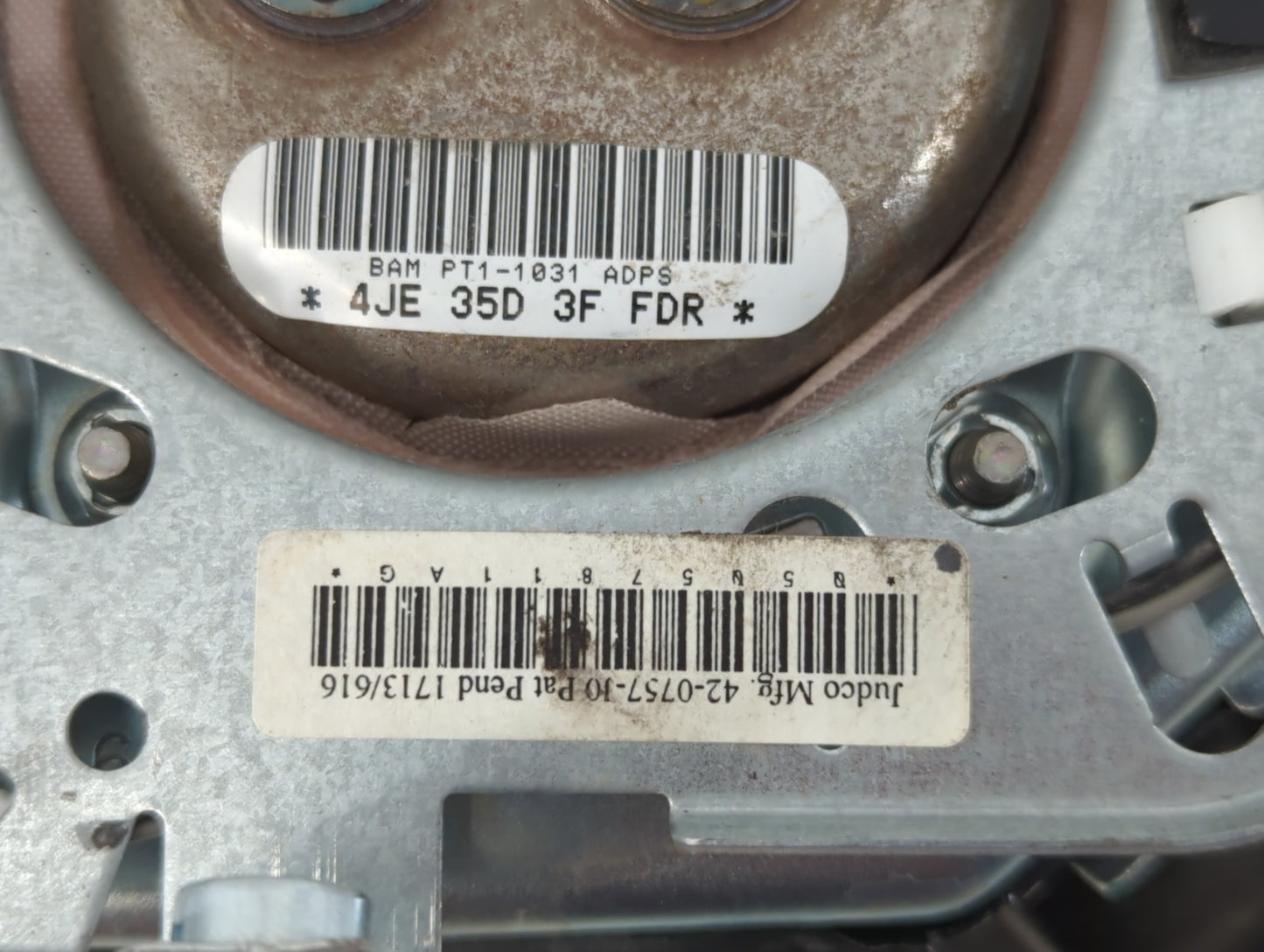 2013 Dodge Caravan Air Bag Driver Left Steering Wheel Mounted P/N:4JE 35D 3F FDR Fits Fits 2012 OEM Used Auto Parts - Oemuse