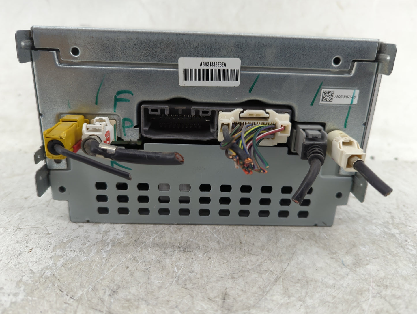 2013-2014 Dodge Charger Radio AM FM Cd Player Receiver Replacement P/N:P05091921AB Fits Fits 2013 2014 OEM Used Auto Parts -