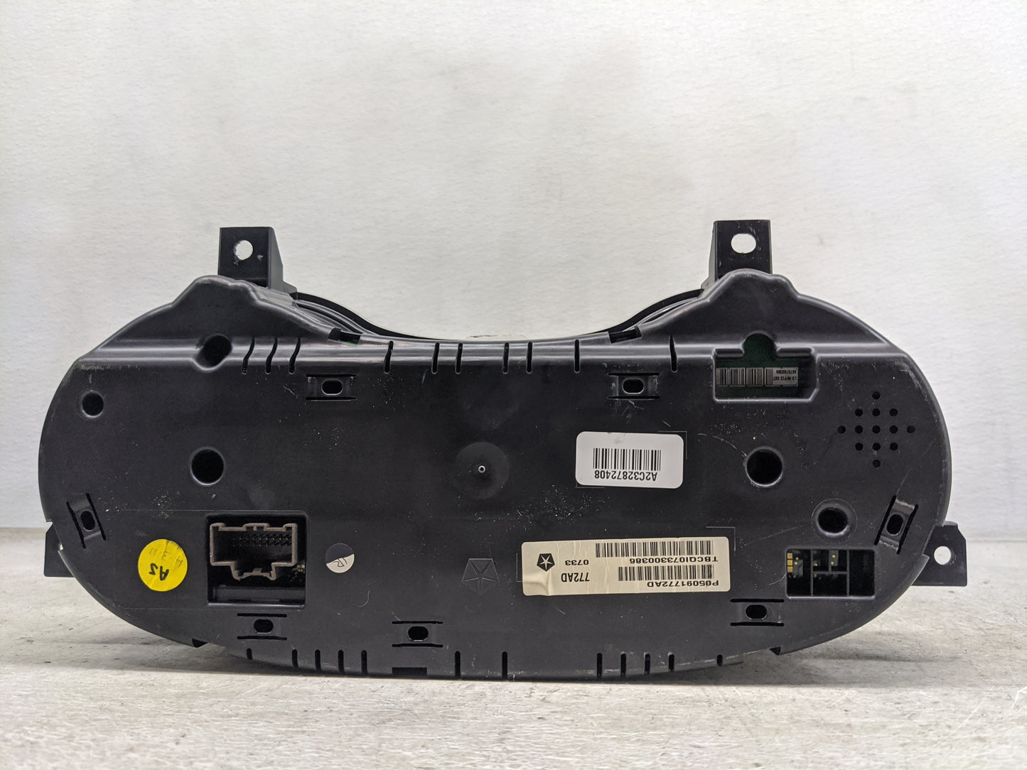 2013 Dodge Charger Instrument Cluster Speedometer Gauges P/N:P05091772AD TBCQ107330038G, A2C53408090, A2C32872408 Miles:106K