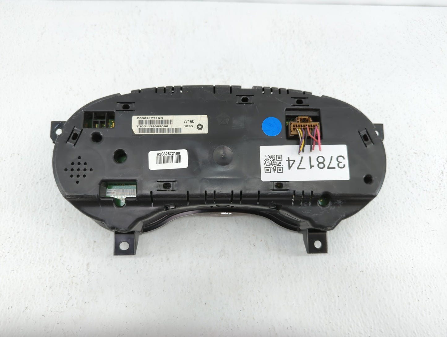 2013 Dodge Charger Instrument Cluster Speedometer Gauges P/N:P05091771AD P05091771AC Fits OEM Used Auto Parts - Oemusedautop