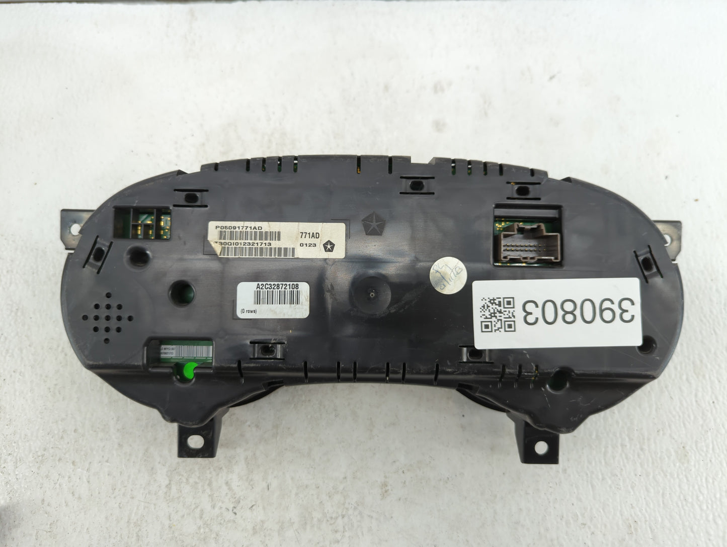2013 Dodge Charger Instrument Cluster Speedometer Gauges P/N:P05091771AD P05091771AC Fits OEM Used Auto Parts - Oemusedautop