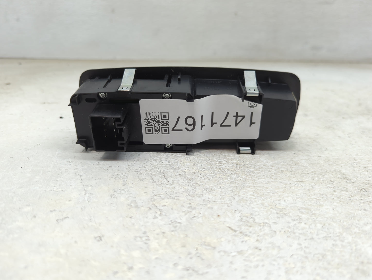 2013-2016 Dodge Dart Passenger Right Power Window Switch - Oemusedautoparts1.com