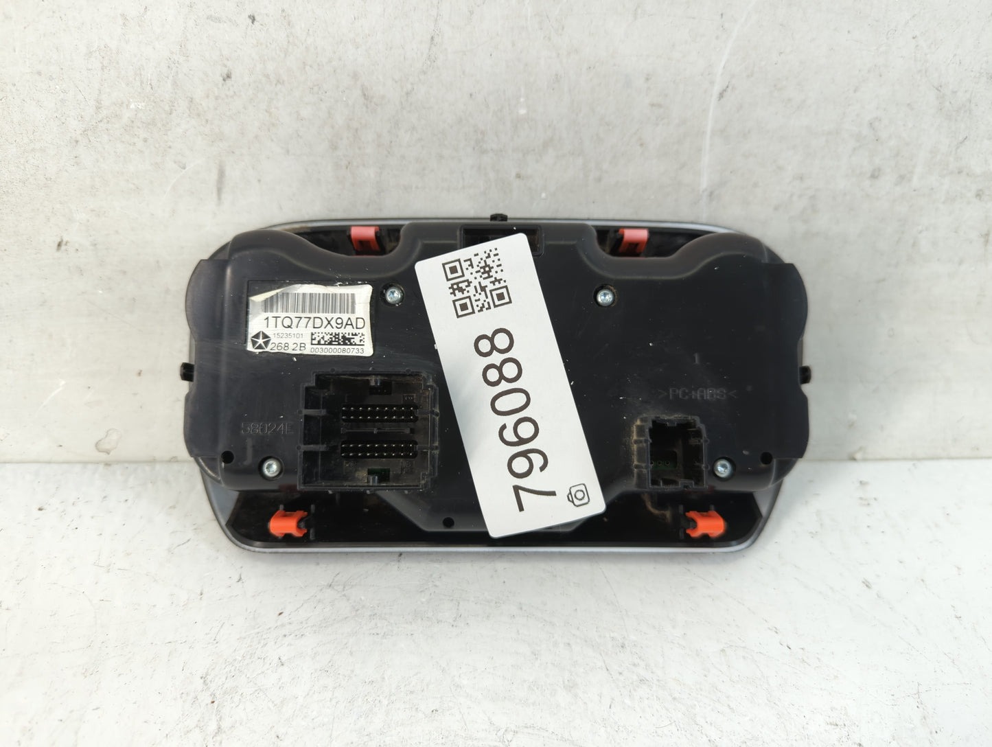 2013 Dodge Dart Climate Control Module Temperature AC/Heater Replacement P/N:15235101 1TQ77DX9AD Fits OEM Used Auto Parts -