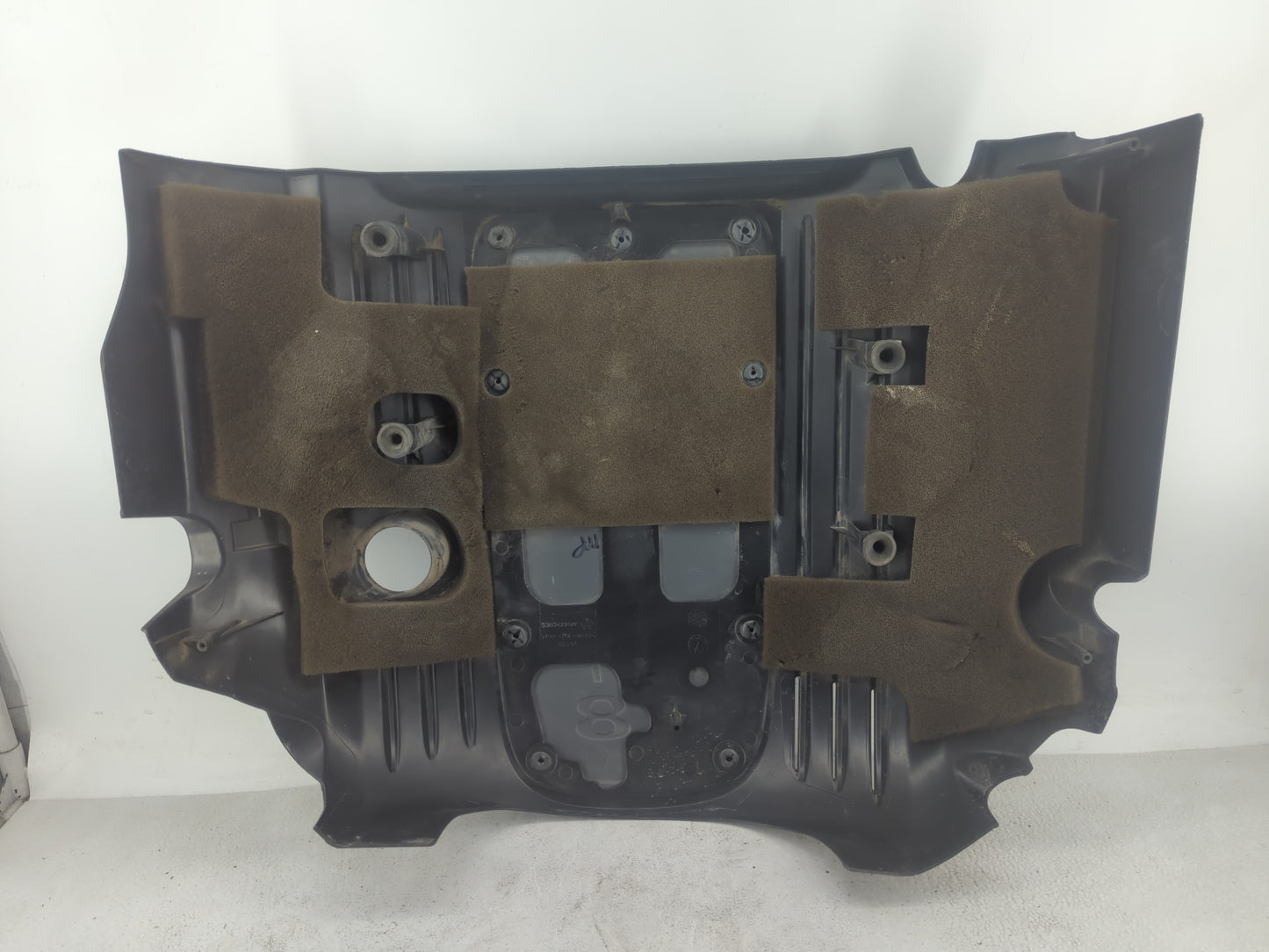 2013 Dodge Durango Engine Cover - Oemusedautoparts1.com