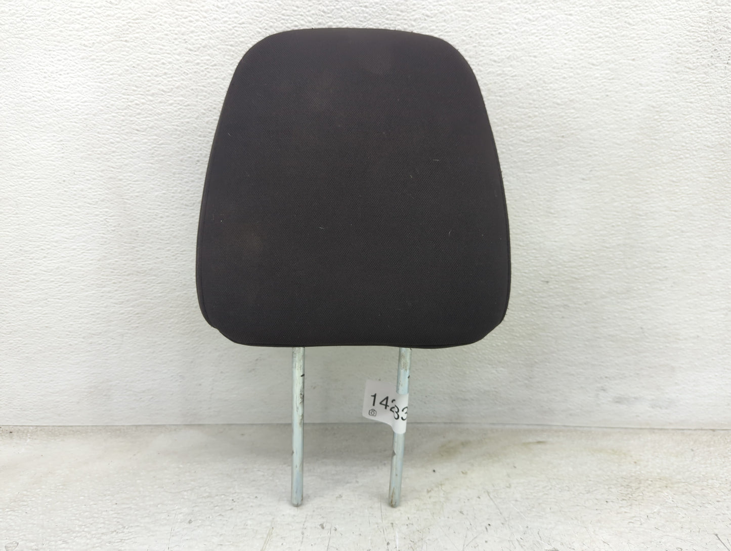 2013 Dodge Journey Headrest Head Rest Rear Center Seat Fits OEM Used Auto Parts - Oemusedautoparts1.com