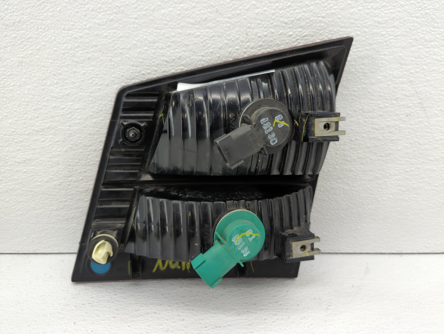 2013 Dodge Journey Tail Light Assembly Driver Left OEM P/N:04806369AF 04806369AB Fits OEM Used Auto Parts - Oemusedautoparts