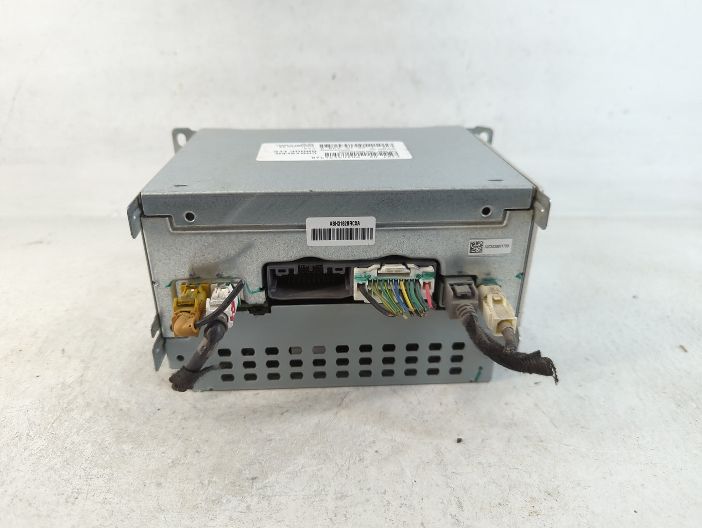 2013-2013 Dodge Journey Am Fm Cd Player Radio Receiver - Oemusedautoparts1.com