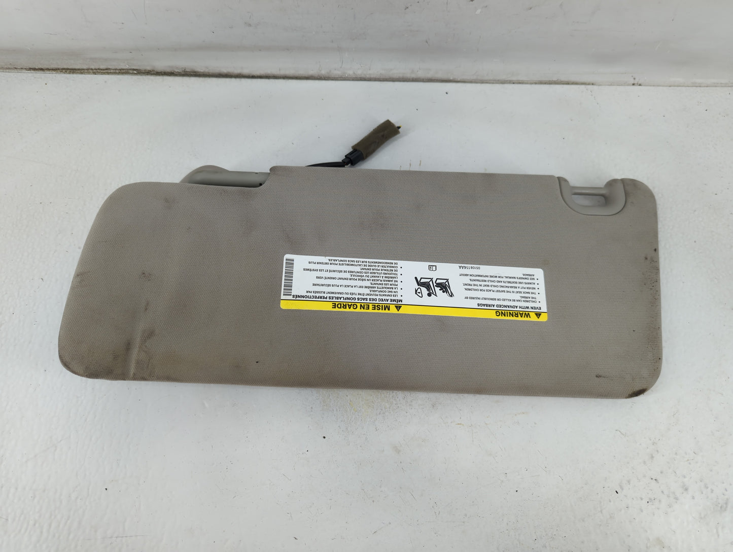 2013 Dodge Ram 1500 Sun Visor Shade Replacement Passenger Right Mirror Fits Fits 2014 2015 2016 2017 2018 OEM Used Auto Part