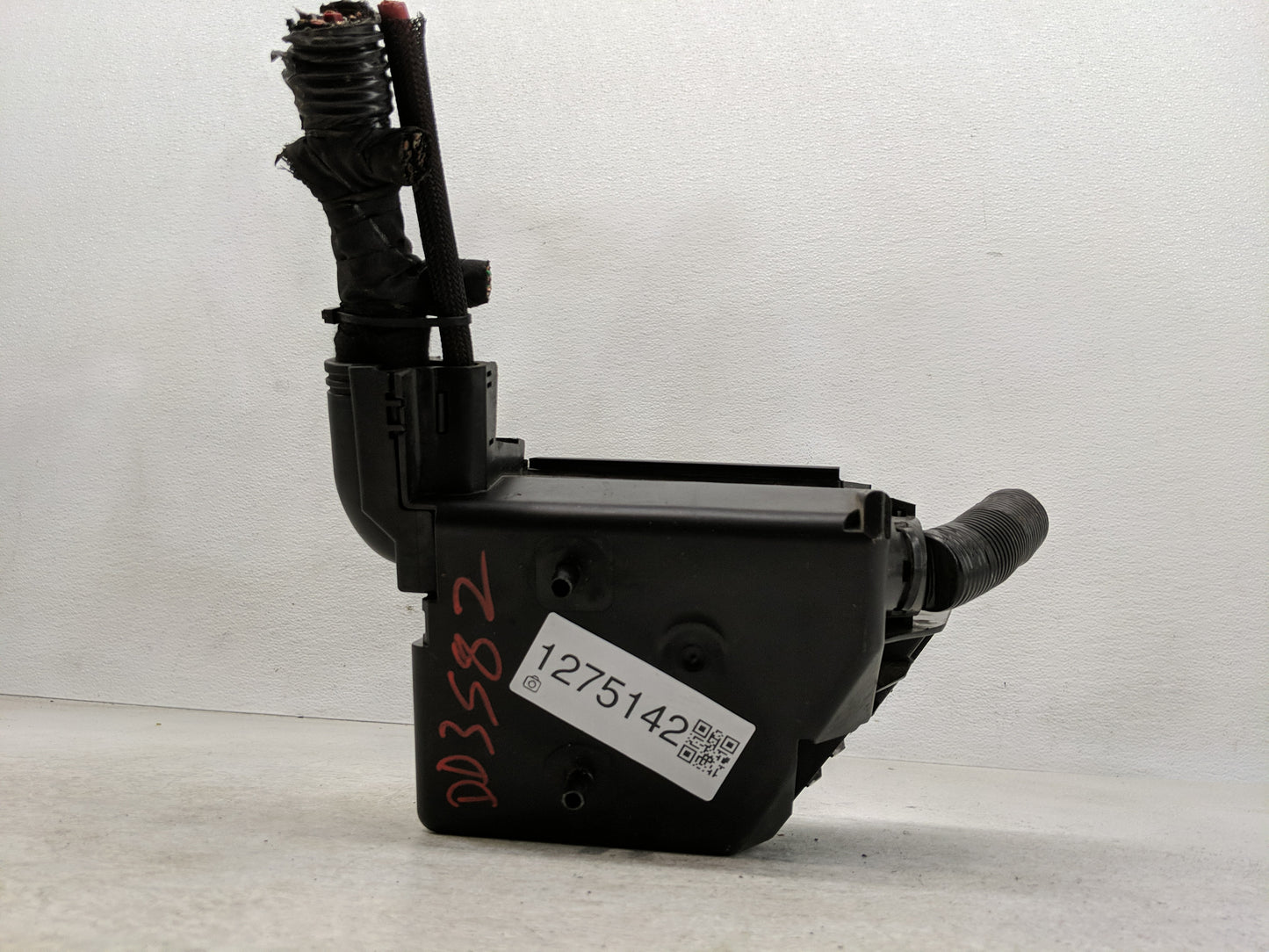 2012-2017 Fiat 500 Fusebox Fuse Box Panel Relay Module Fits Fits 2012 2013 2014 2015 2016 2017 OEM Used Auto Parts - Oemused