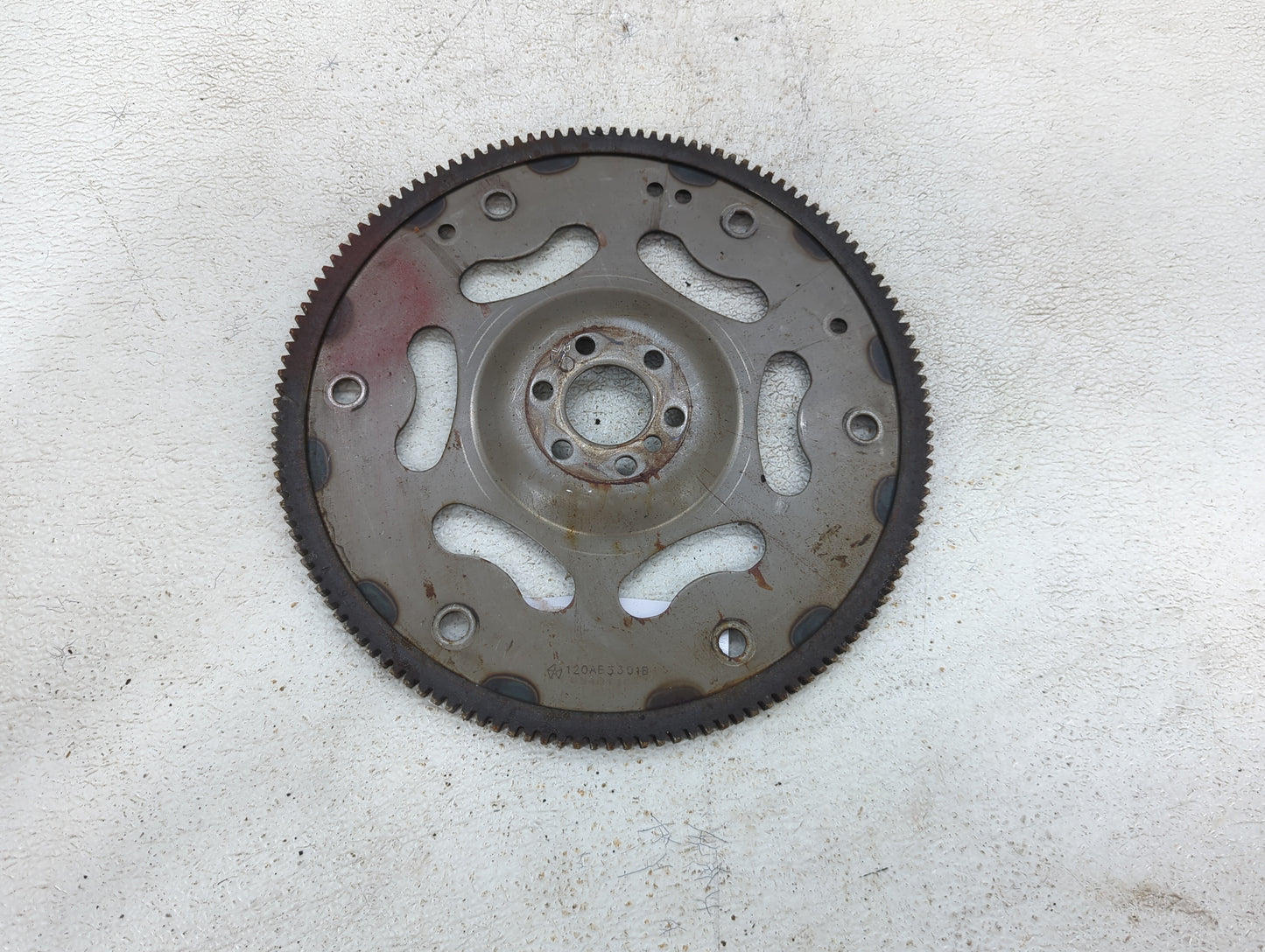 2012-2017 Fiat 500 Transmission Flywheel Flexplate P/N:120AB3301B Fits Fits 2012 2013 2014 2015 2016 2017 OEM Used Auto Part