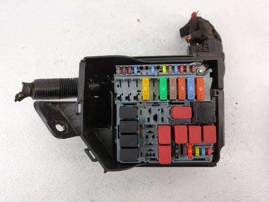 2012-2017 Fiat 500 Fusebox Fuse Box Panel Relay Module P/N:53100999 Fits Fits 2012 2013 2014 2015 2016 2017 OEM Used Auto Parts