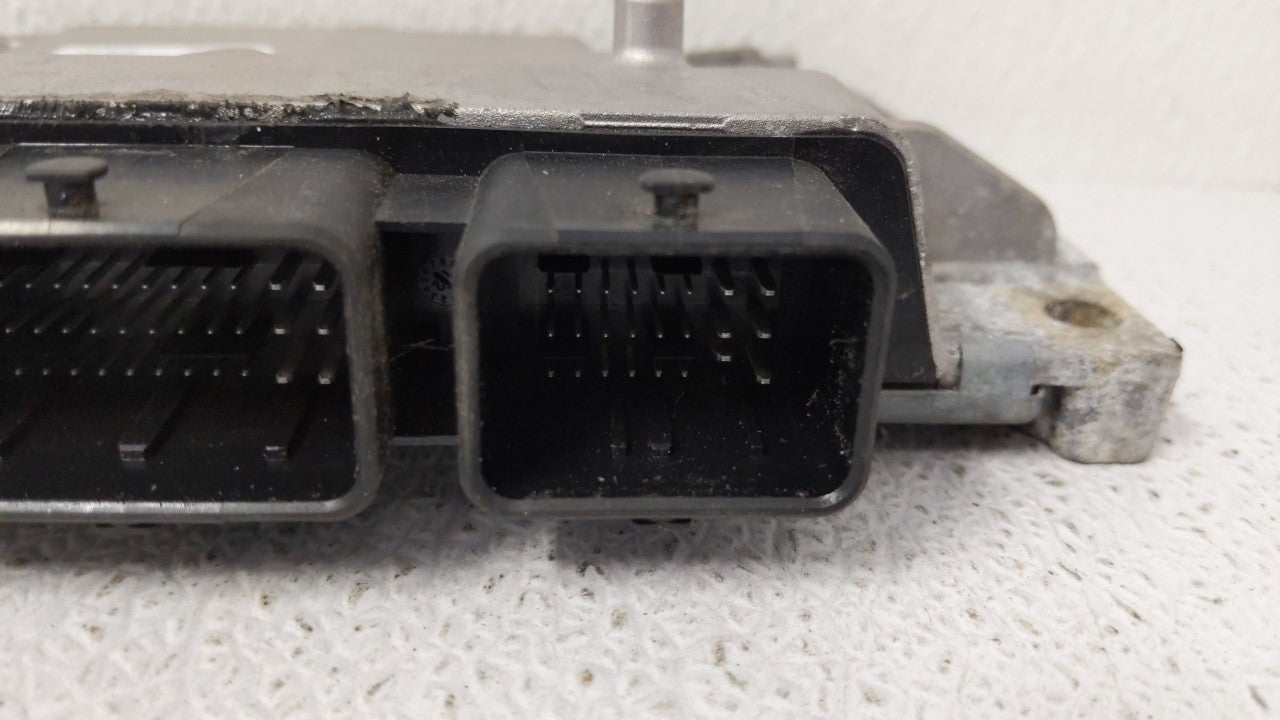 2013 Ford C-Max PCM Engine Control Computer ECU ECM PCU OEM P/N:DM5A-12A650-KA DM5A-12A650-DD, DM5A-12A650-FA Fits OEM Used
