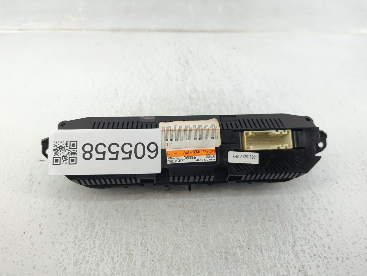 2013-2016 Ford C-Max Climate Control Module Temperature AC/Heater Replacement P/N:DM5T-18C612-AH Fits Fits 2013 2014 2015 20