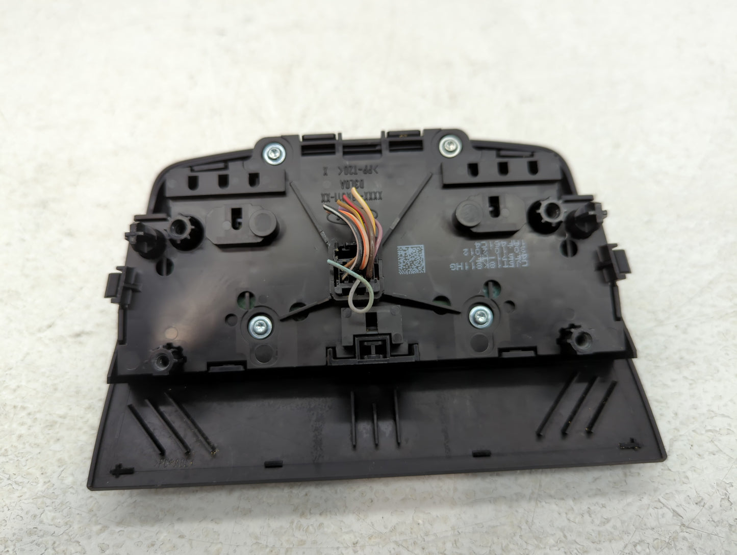 2013-2016 Ford C-Max Radio AM FM Cd Player Receiver Replacement P/N:CJ5T18K811HG Fits Fits 2013 2014 2015 2016 OEM Used Auto