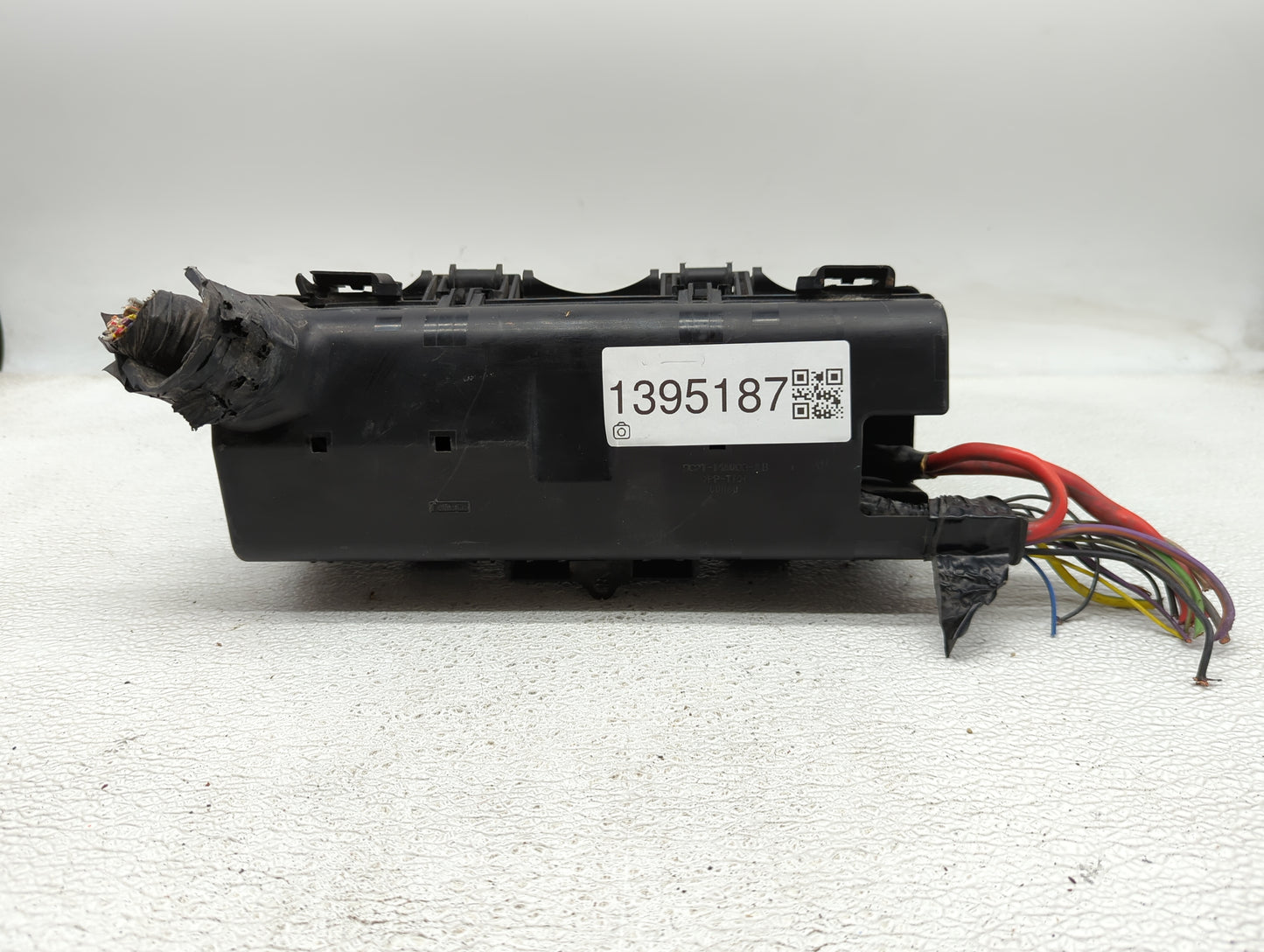 2009-2014 Ford E-250 Fusebox Fuse Box Panel Relay Module P/N:9C2T-14A003-AB Fits OEM Used Auto Parts - Oemusedautoparts1.com