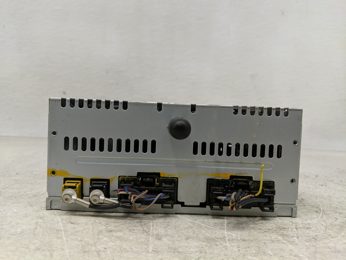 2013 Ford Edge Radio AM FM Cd Player Receiver Replacement P/N:DT4T19C107GA Fits OEM Used Auto Parts - Oemusedautoparts1.com