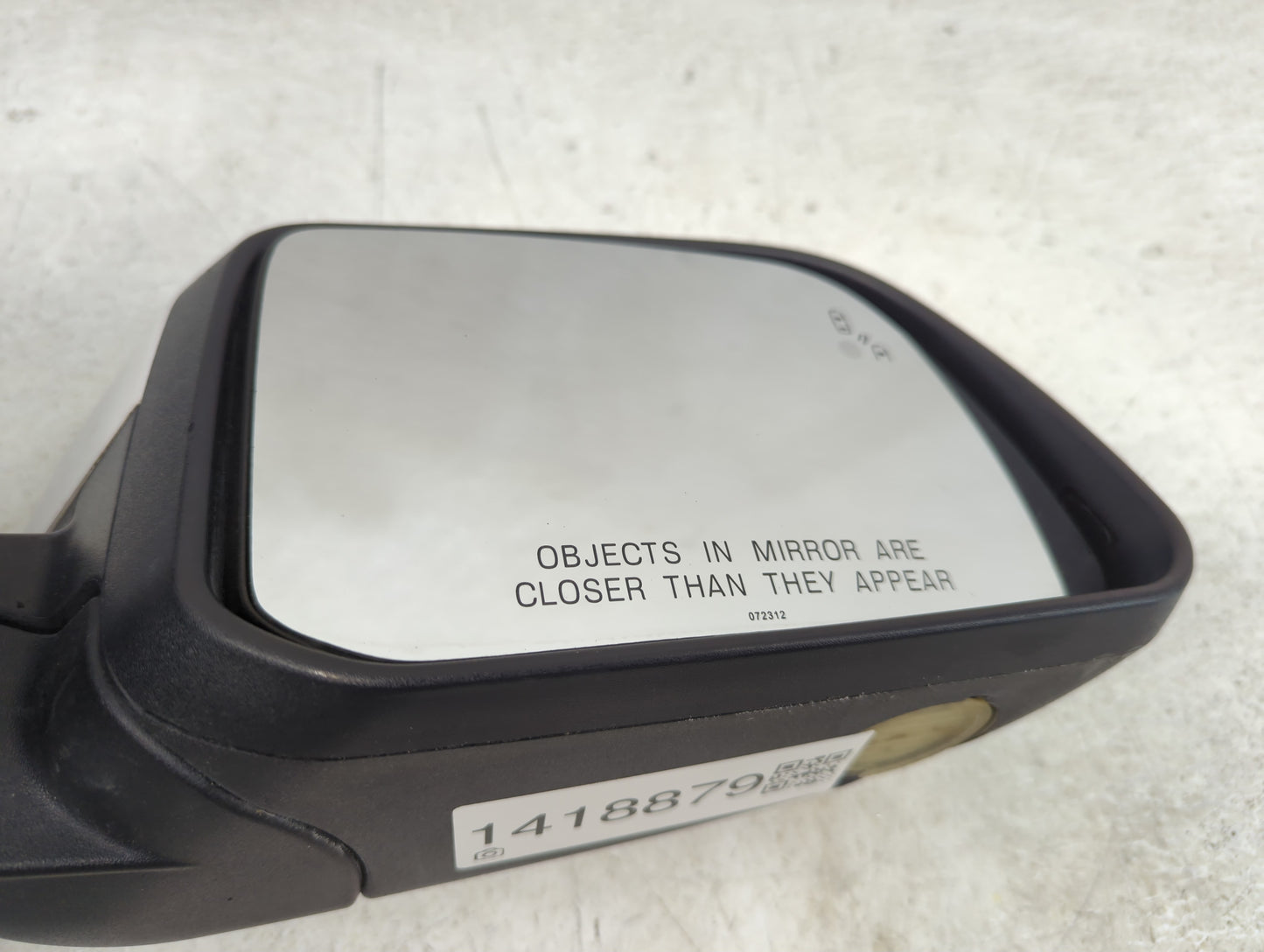 2013-2014 Ford Edge Passenger Side View Mirror - Right Door Mirror OEM Used - Oemusedautoparts1.com