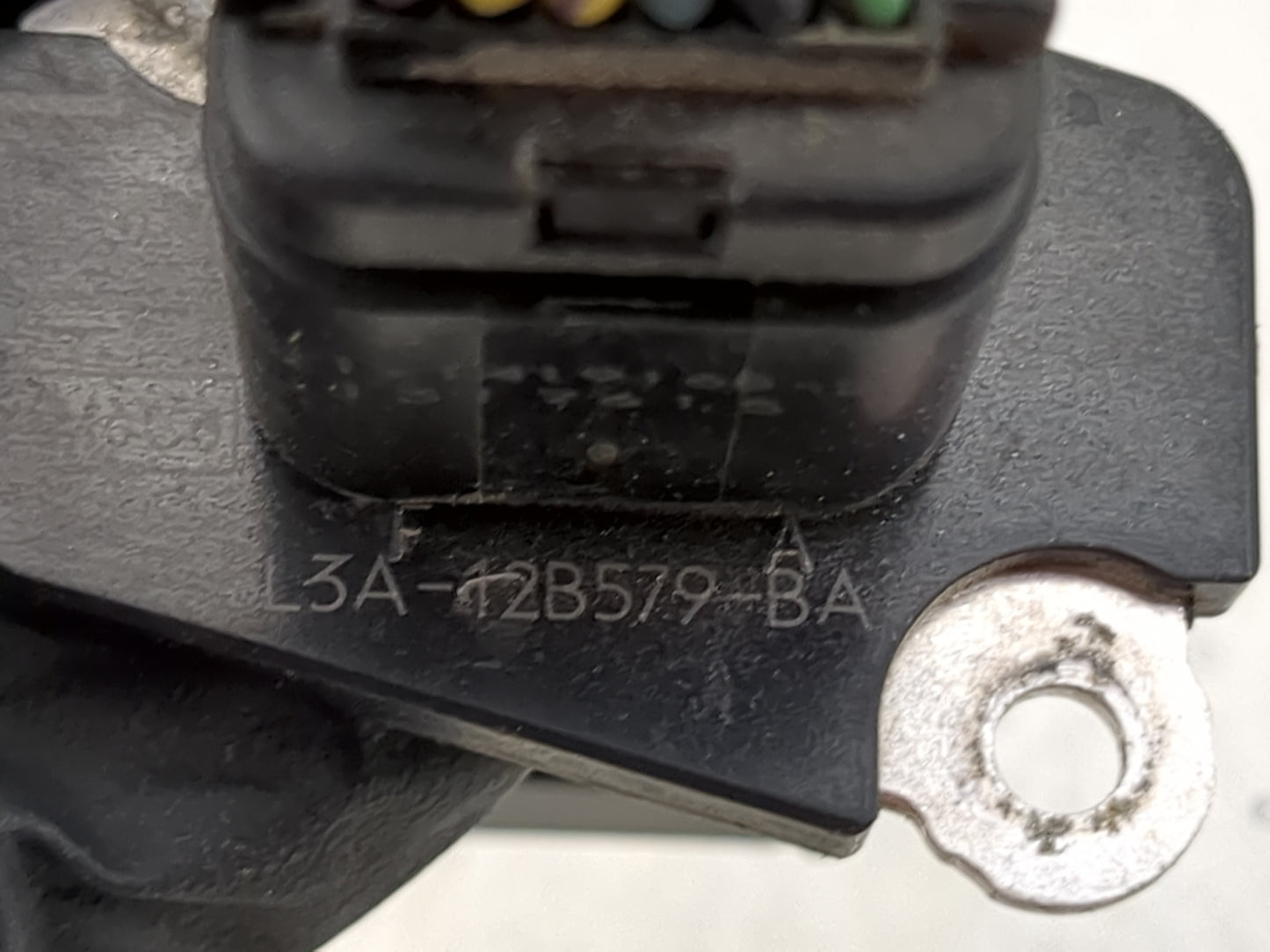 2007-2014 Ford Edge Mass Air Flow Meter Maf 1486675 - Oemusedautoparts1.com