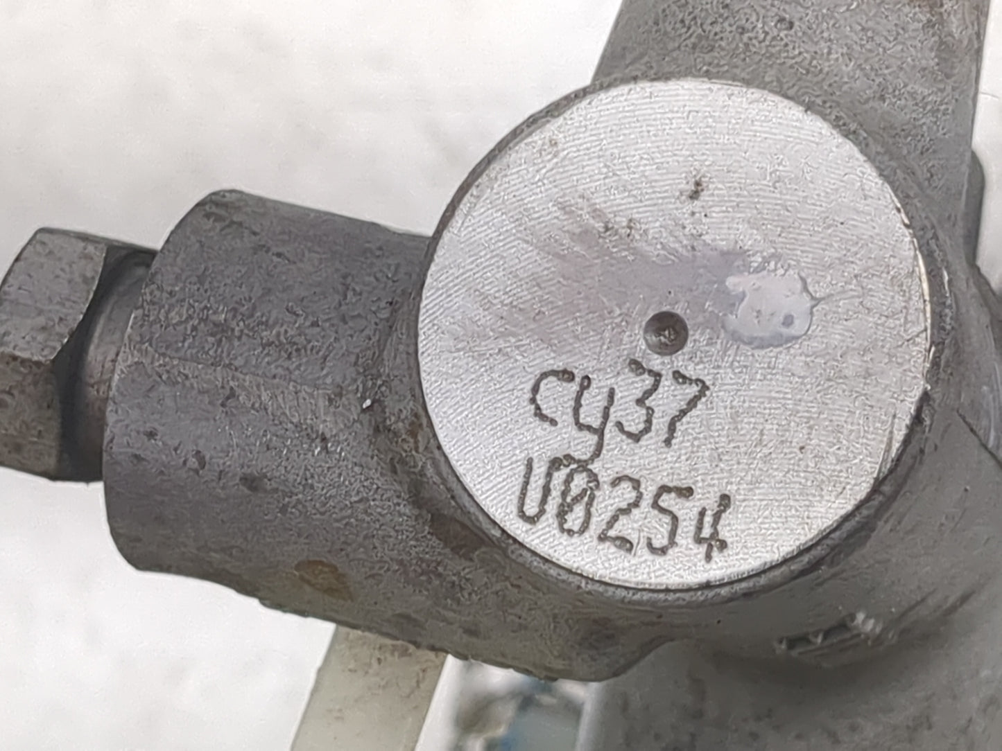 2011-2014 Ford Edge Brake Master Cylinder 1497664 - Oemusedautoparts1.com