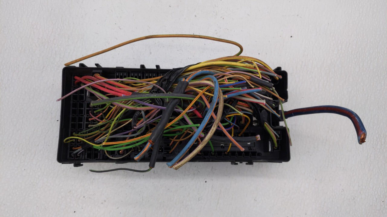 2012-2014 Ford Edge Fusebox Fuse Box Panel Relay Module P/N:CT4T-14290-LG CT4T-14290-HE, CT4T-14290-LF Fits Fits 2012 2013 2