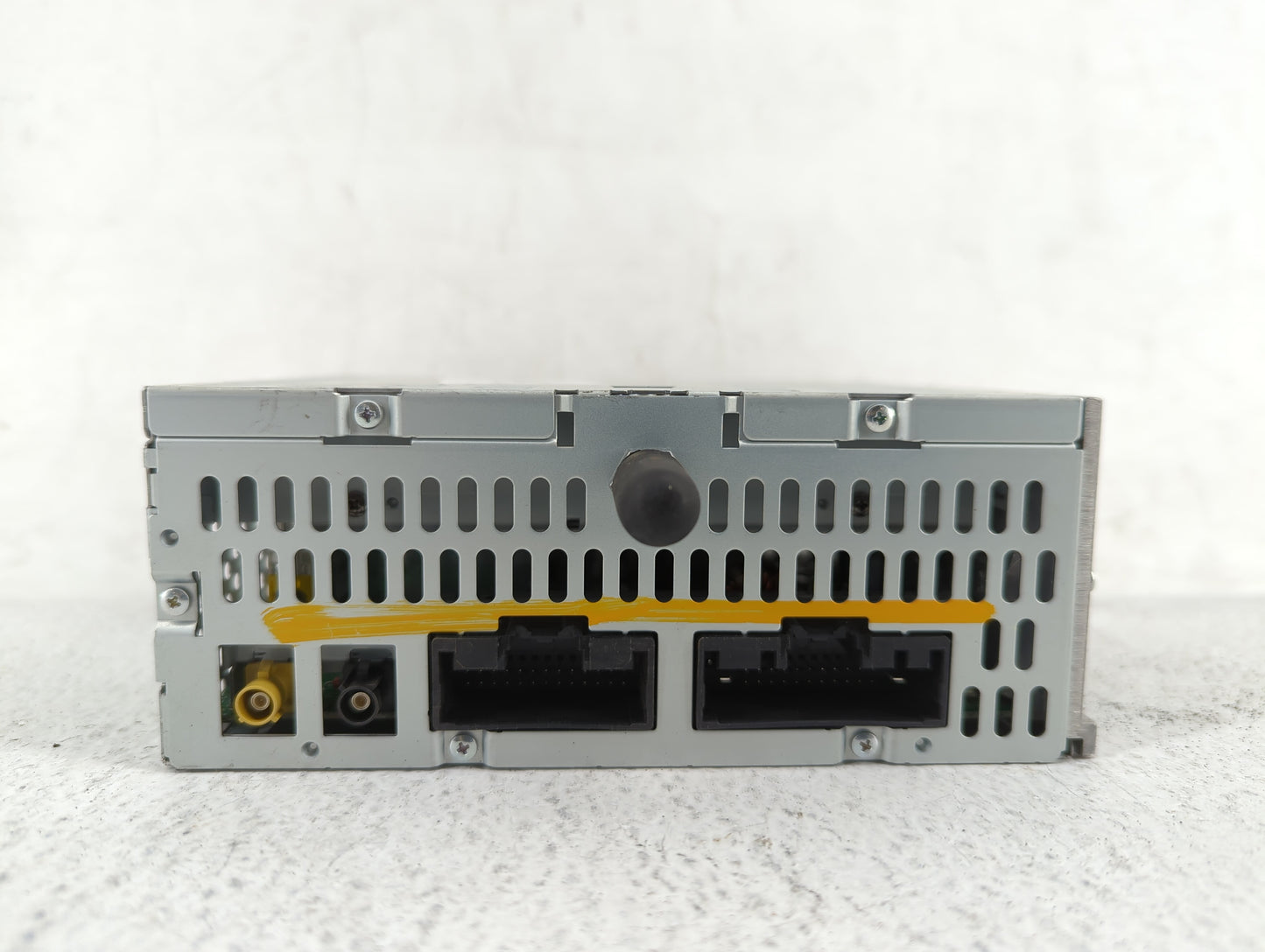2013-2014 Ford Edge Am Fm Cd Player Radio Receiver - Oemusedautoparts1.com