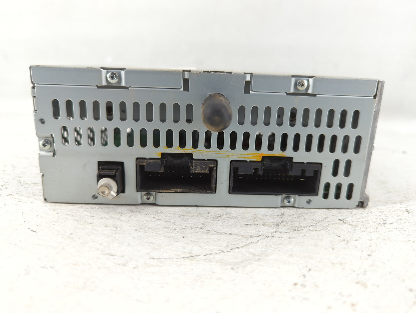 2013-2013 Ford Edge Am Fm Cd Player Radio Receiver - Oemusedautoparts1.com