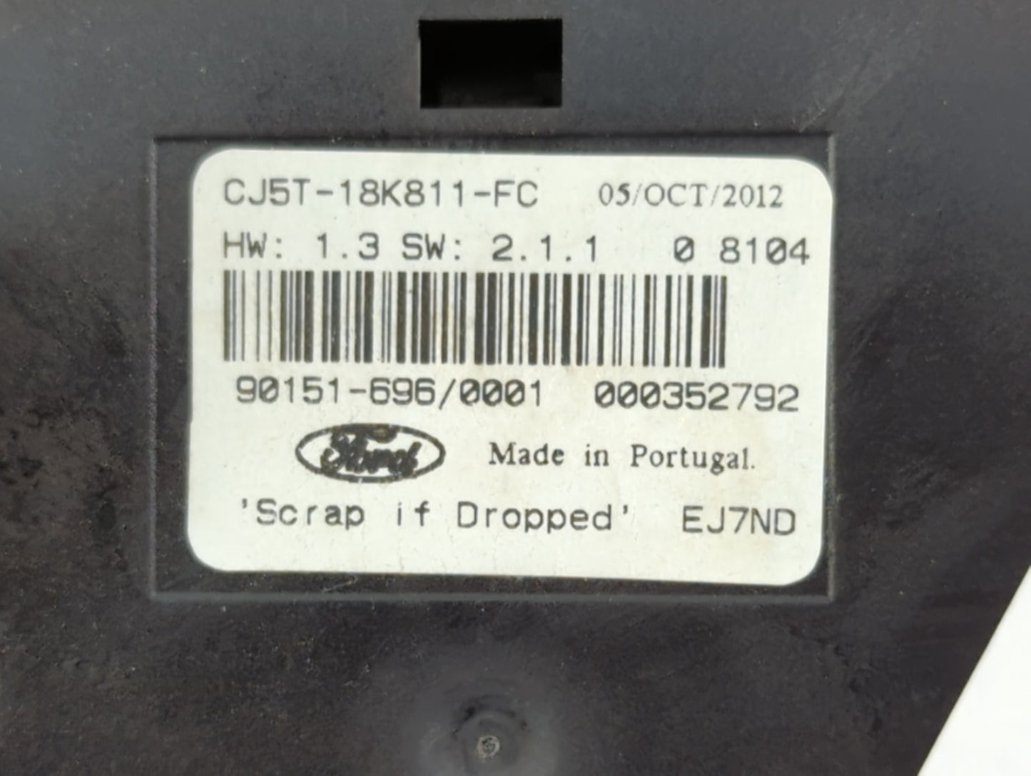2013 Ford Escape Radio AM FM Cd Player Receiver Replacement P/N:CJ5T-18K811-FC Fits OEM Used Auto Parts - Oemusedautoparts1.