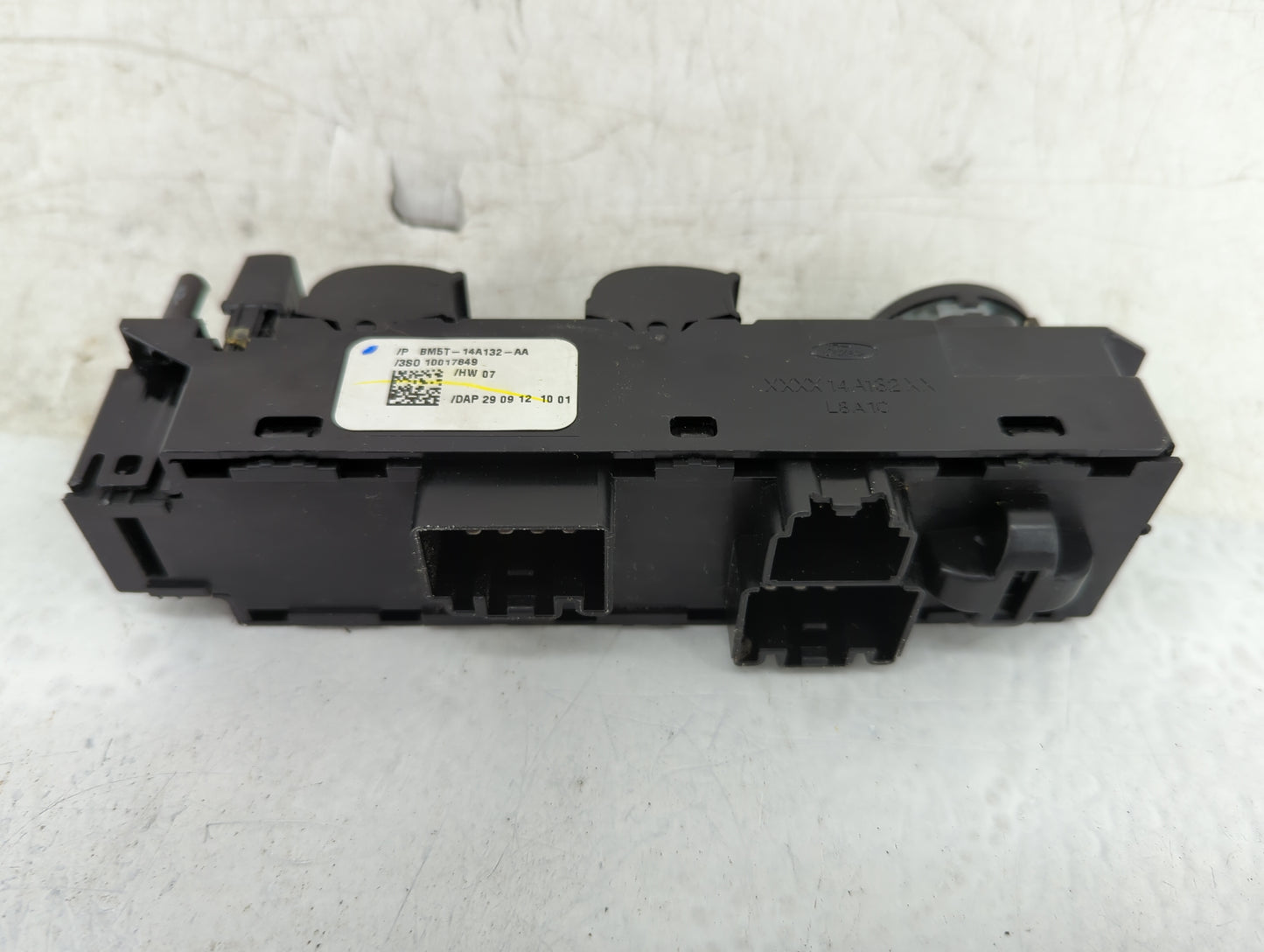2013-2016 Ford Escape Master Power Window Switch Replacement Driver Side Left Fits OEM Used Auto Parts - Oemusedautoparts1.c
