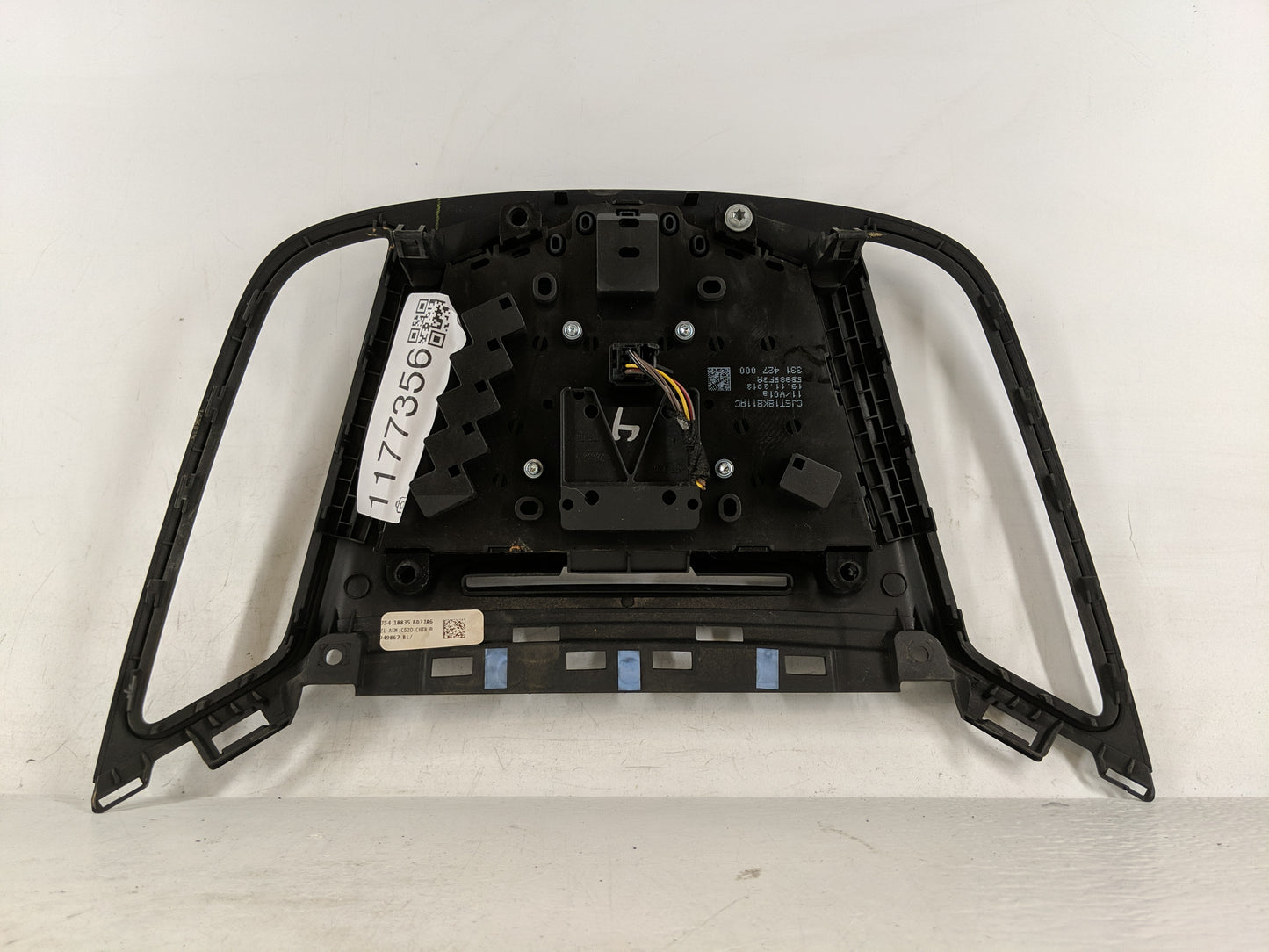 2013 Ford Escape Radio AM FM Cd Player Receiver Replacement P/N:CJ5T 18K811 AC Fits OEM Used Auto Parts - Oemusedautoparts1.