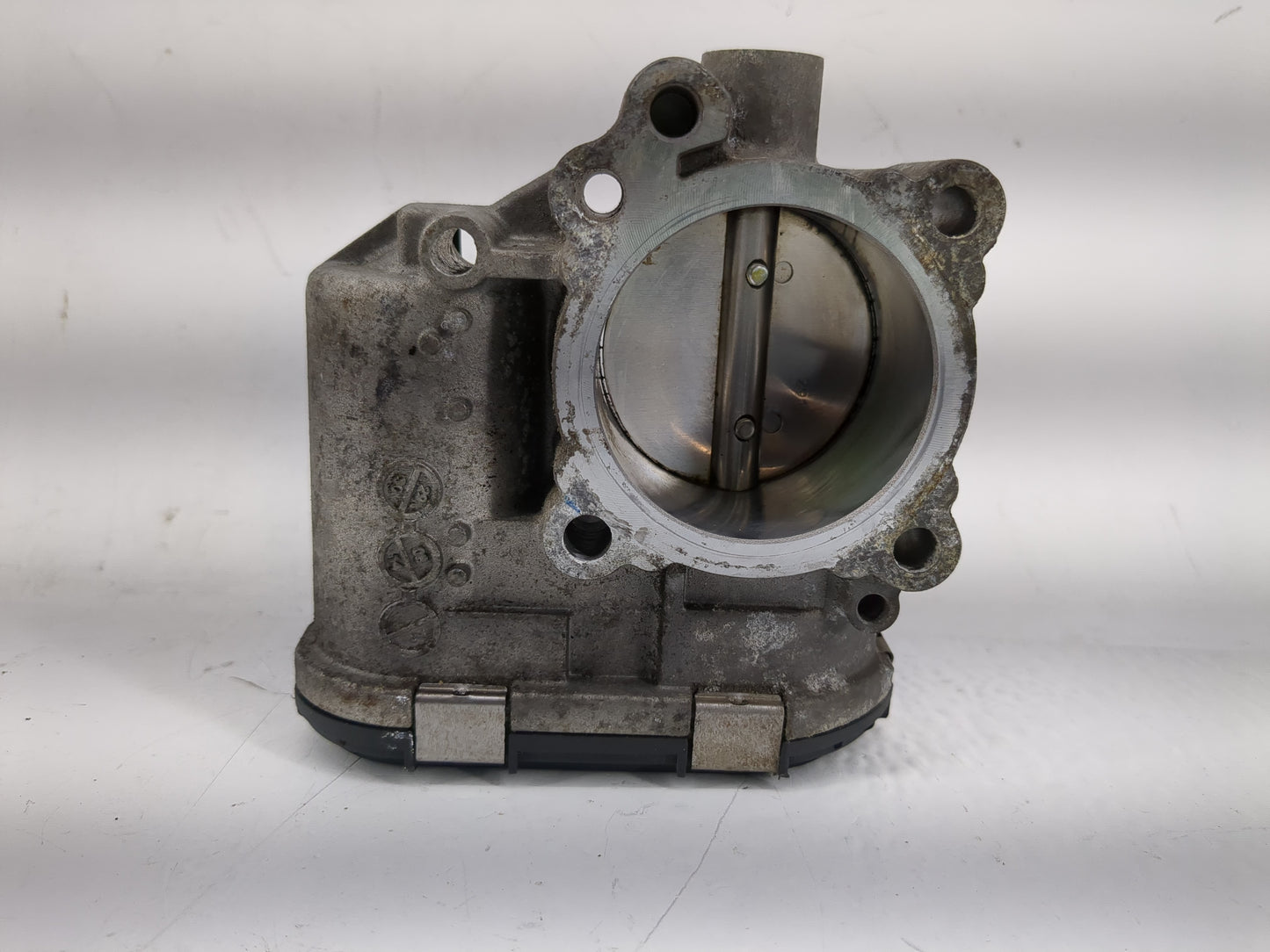 2013-2016 Ford Escape Throttle Body P/N:7S7G-9F991-CA Fits Fits 2013 2014 2015 2016 2017 2018 2019 OEM Used Auto Parts - Oem