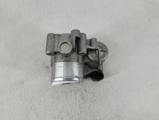 2013-2016 Ford Escape Throttle Body P/N:7S7G-9F991-CA Fits Fits 2013 2014 2015 2016 2017 2018 2019 OEM Used Auto Parts