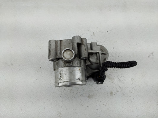 2013-2016 Ford Escape Throttle Body P/N:7S7G-9F991-CA Fits Fits 2013 2014 2015 2016 2017 2018 2019 OEM Used Auto Parts