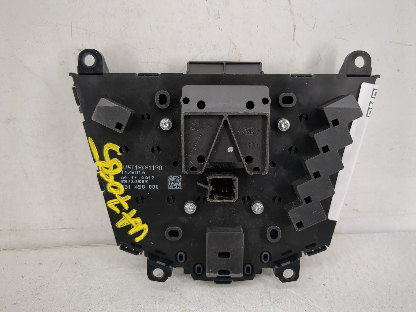 2013-2016 Ford Escape Radio Control Panel - Oemusedautoparts1.com