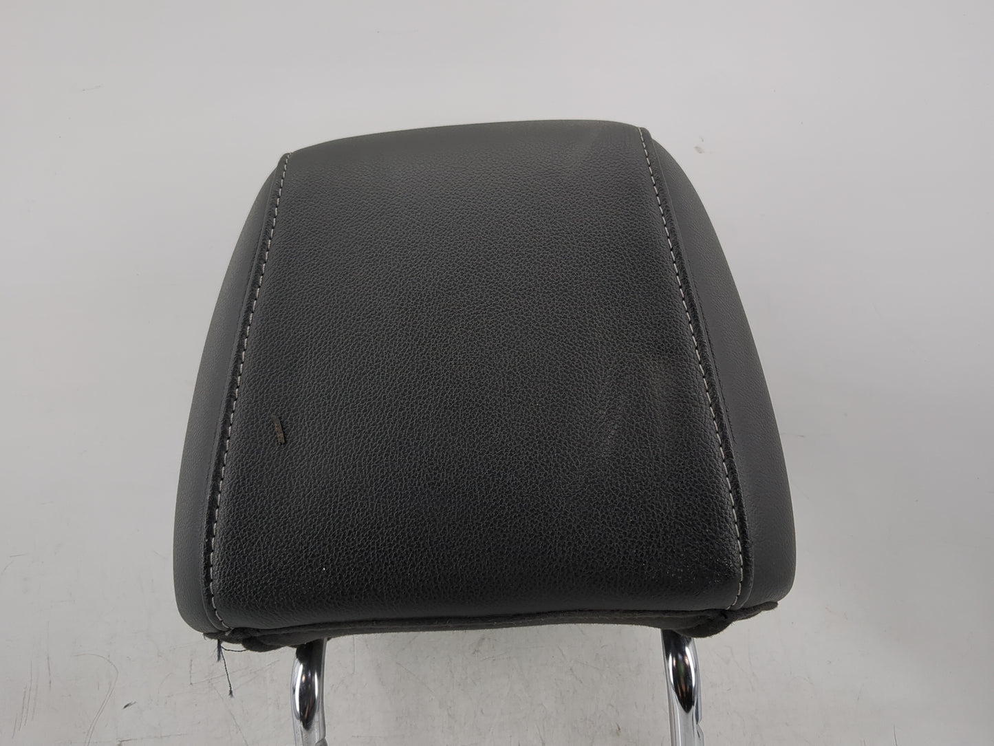 2013-2015 Ford Escape Headrest Head Rest Rear Seat Fits Fits 2013 2014 2015 OEM Used Auto Parts - Oemusedautoparts1.com