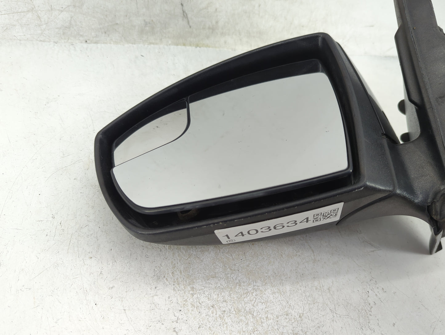 2013-2016 Ford Escape Driver Side View Mirror - Left Door Mirror OEM Used - Oemusedautoparts1.com