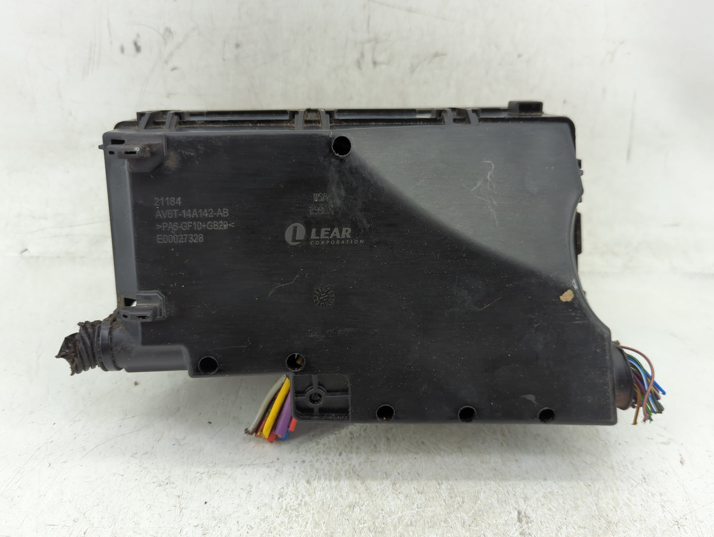 2013-2016 Ford Escape Fusebox Fuse Box Panel Relay Module P/N:AV6T-14A142-AB Fits Fits 2013 2014 2015 2016 OEM Used Auto Par