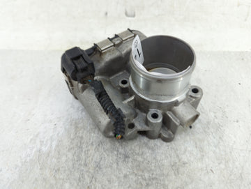 2013-2016 Ford Escape Throttle Body P/N:7S7G-9F991-CA Fits Fits 2013 2014 2015 2016 2017 2018 2019 OEM Used Auto Parts