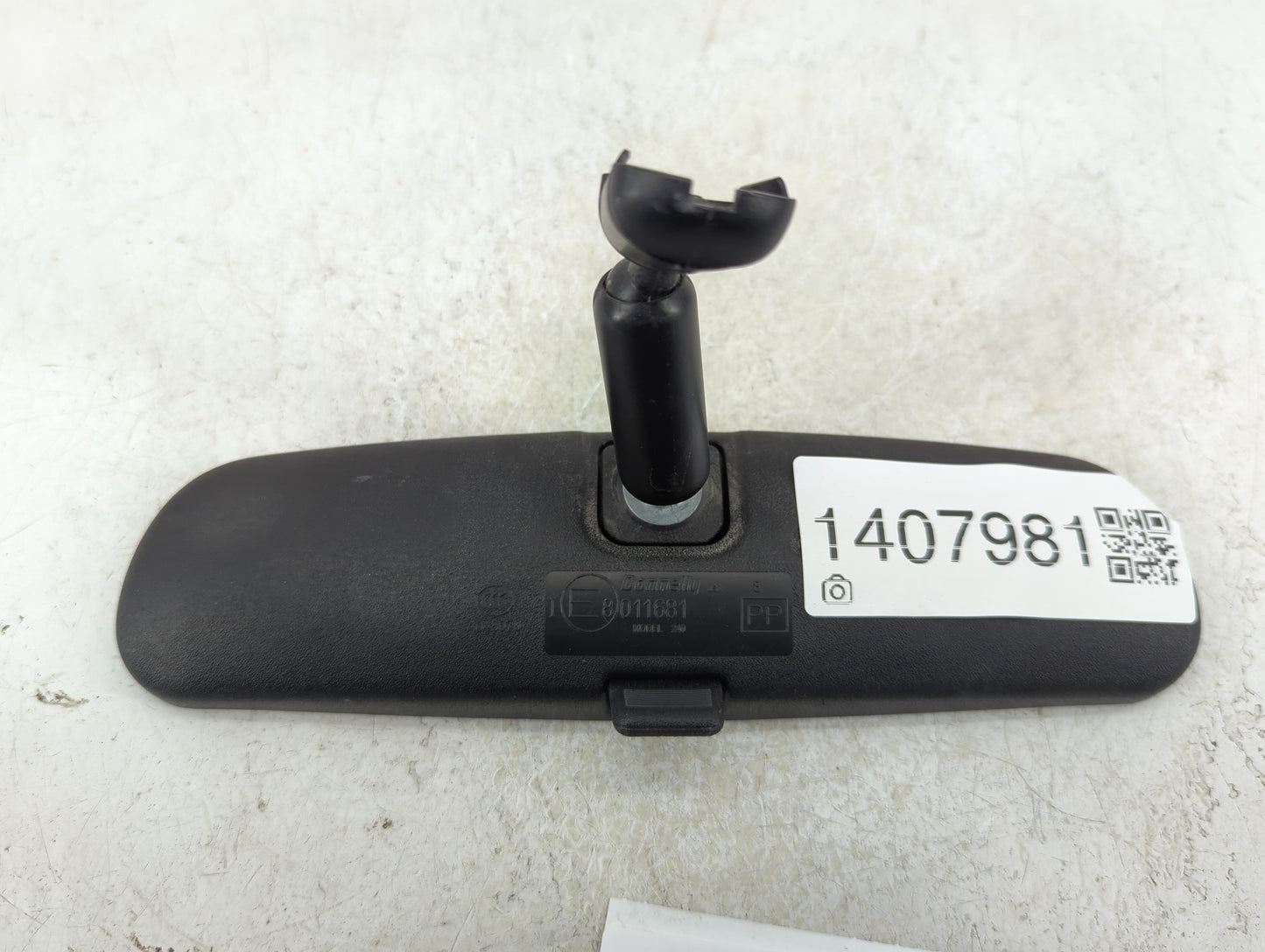 2013 Ford Escape Interior Rear View Mirror Replacement OEM P/N:8011681 Fits OEM Used Auto Parts - Oemusedautoparts1.com