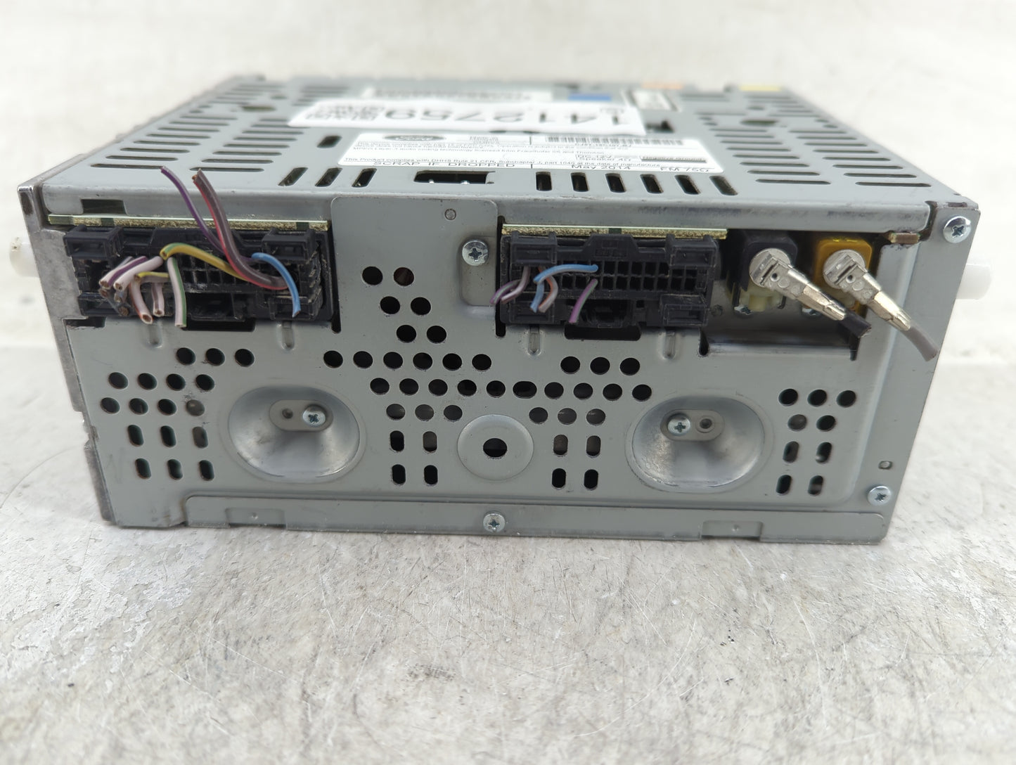 2013-2015 Ford Escape Radio AM FM Cd Player Receiver Replacement P/N:CJ5T-19C107-BJ Fits Fits 2013 2014 2015 OEM Used Auto P